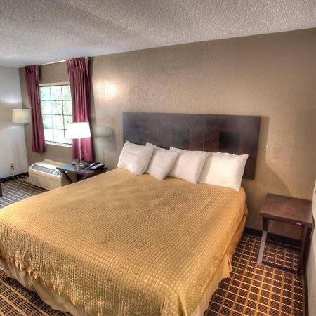 Amerivu Inn & Suites - Helen - Downtown 외부 사진
