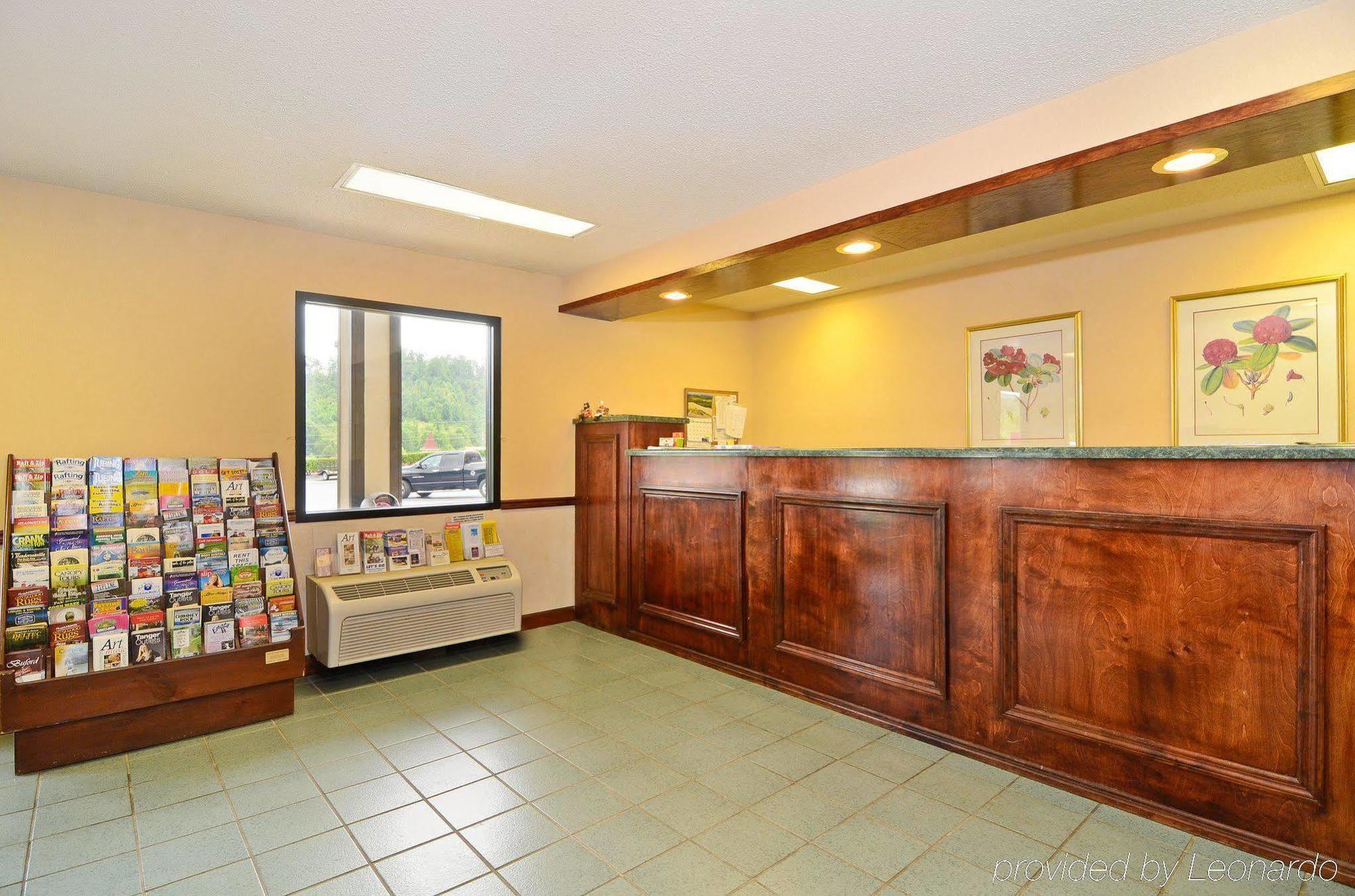 Amerivu Inn & Suites - Helen - Downtown 내부 사진